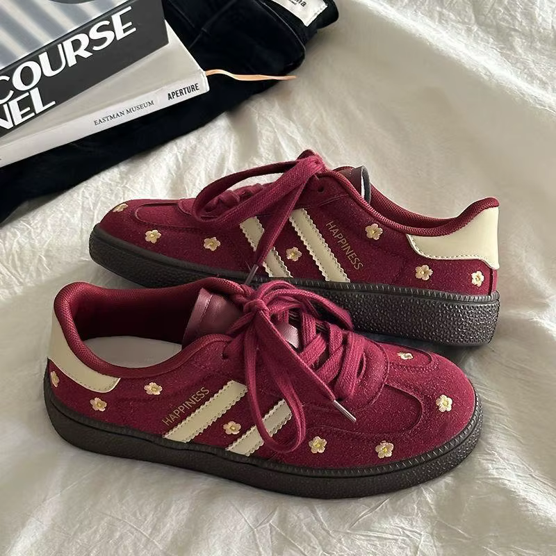 Baskets légères en cuir PU pour femmes, chaussures décontractées à la mode, chaussures Forrest Gump pour l'extérieur, chaussures d'entraînement de Tennis, chaussures vulcanisées à lacets