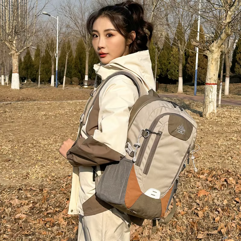 Sac à dos de randonnée personnalisé avec logo