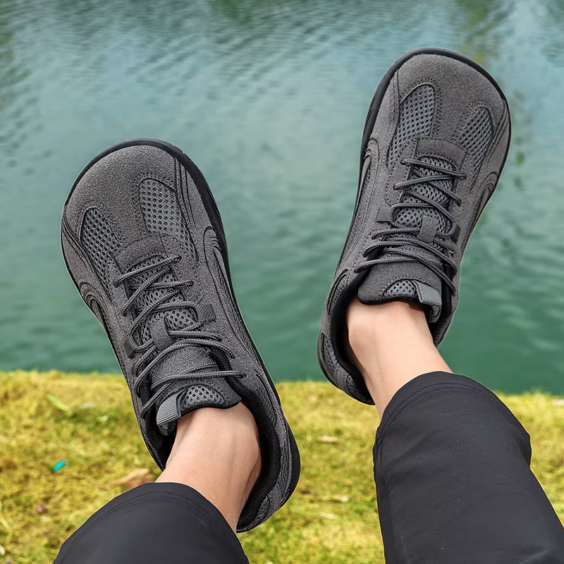 Chaussures de marche larges pour hommes