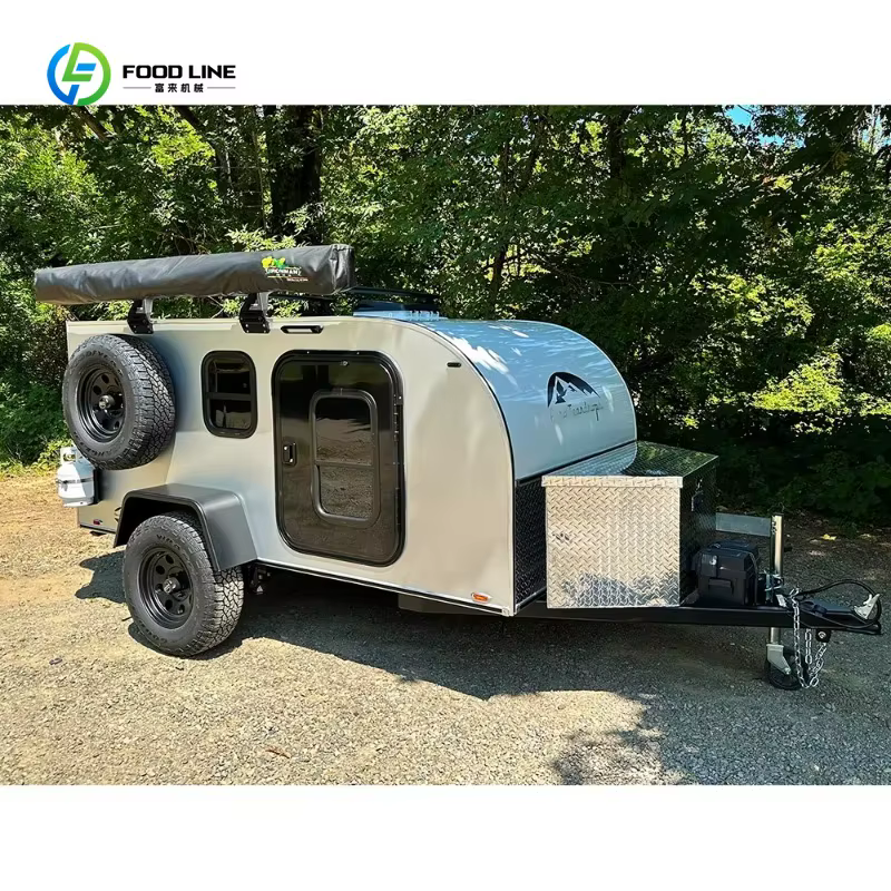 Remorque teardrop tout-terrain personnalisable