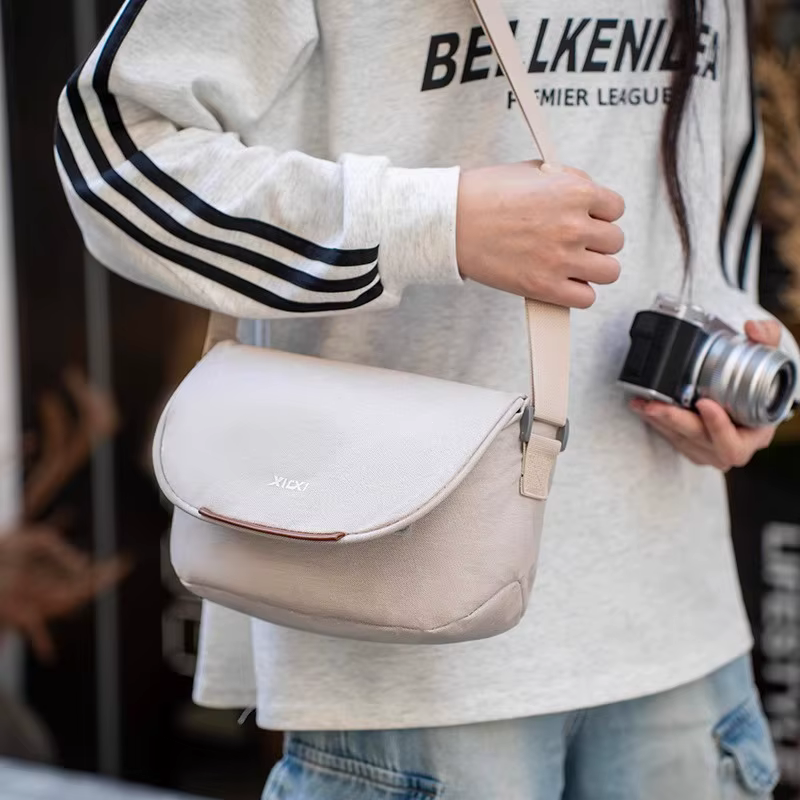 Sac pour appareil photo Canon R50 ; Fujifilm XM5 ; XT50 ; Sony ZVE10 ; Nikon Z30 ; Polaroid Instant ; Sac de