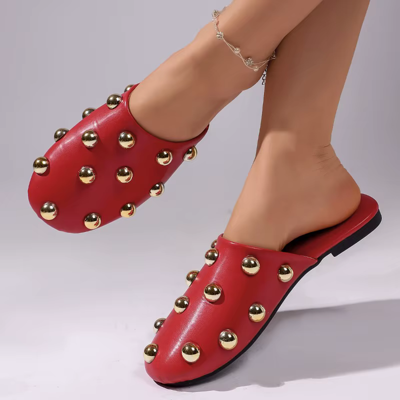 Sandales confortables à rivets métalliques, mules décontractées à enfiler, pantoufles à semelle souple en caoutchouc, chaussures plates pour usage quotidien