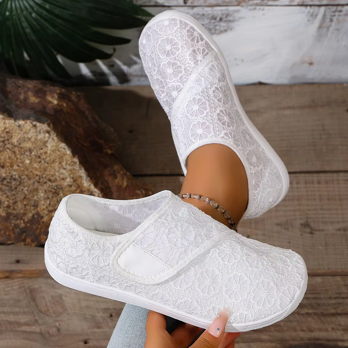 Chaussures de marche décontractées orthopédiques pour femmes, pour pieds larges et enflés, avec ajustement pour l'éversion du pouce, souples, confortables et légères