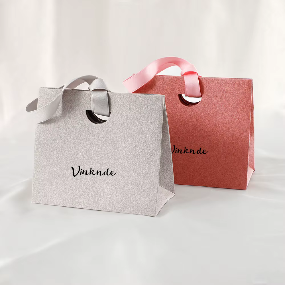 Sac fourre-tout en papier personnalisé avec ruban