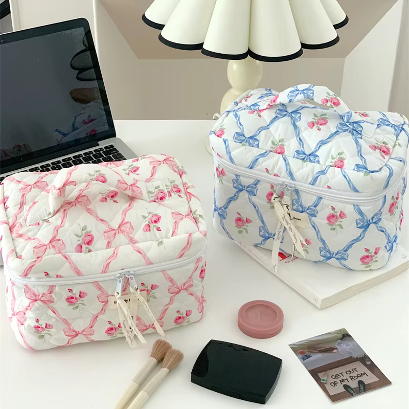Grand sac à cosmétiques