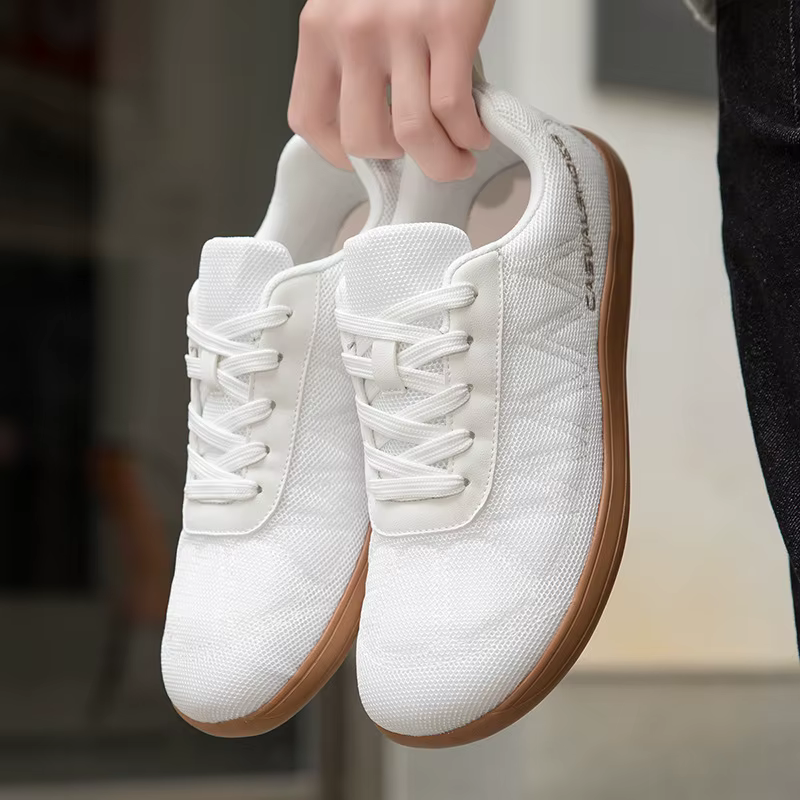 Chaussures de fitness respirantes à bout large pour hommes