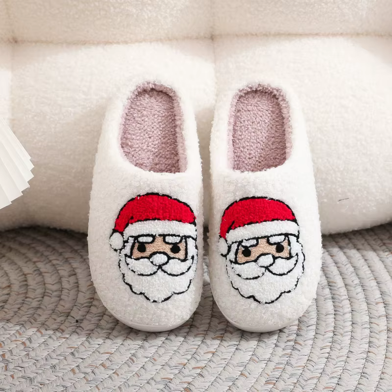 Hiver noël femmes maison pantoufles hommes intérieur doux sandales antidérapantes Couples chaud en peluche diapositives plates adultes unisexe belles chaussures