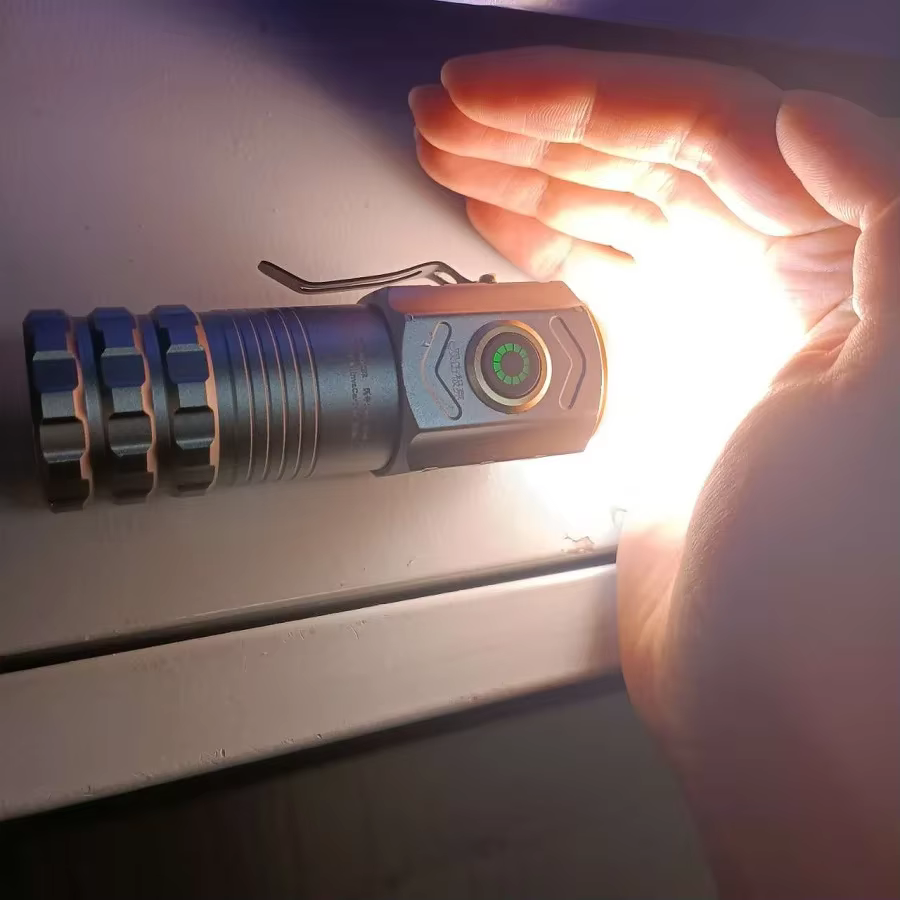 Mini lampe de poche LED haute puissance