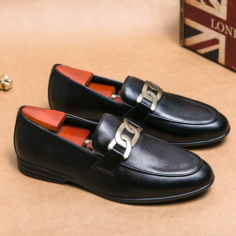 Mocassins en cuir pour hommes, mode italienne, chaussures décontractées pour hommes d'affaires, formelles, pointues, mode de mariage, peau noire
