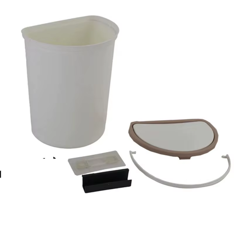 Poubelle en plastique de 10L avec couvercle pour camping-car
