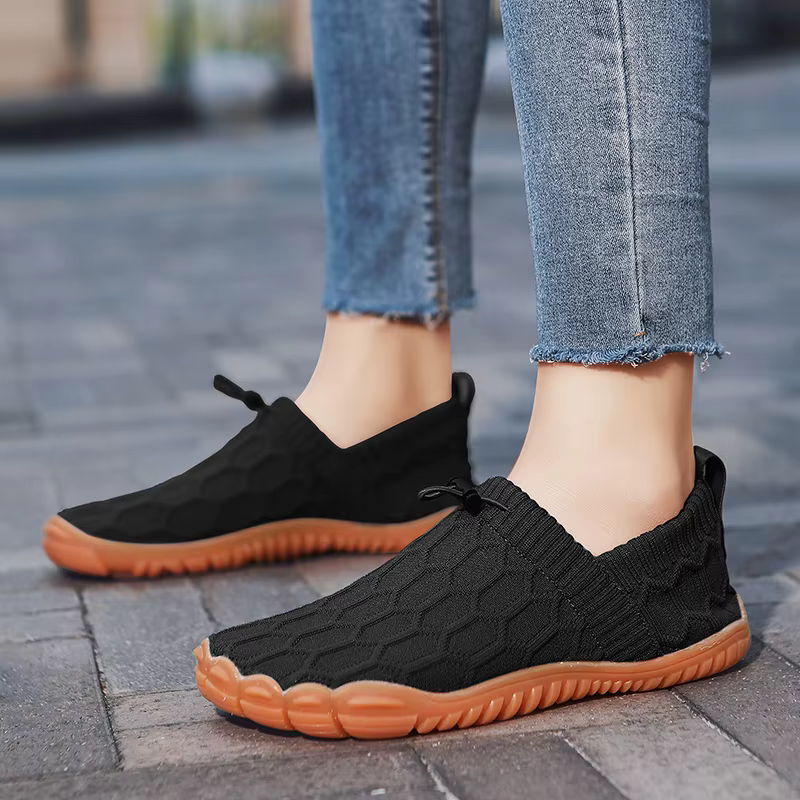 Chaussures minimalistes à bout large pieds nus