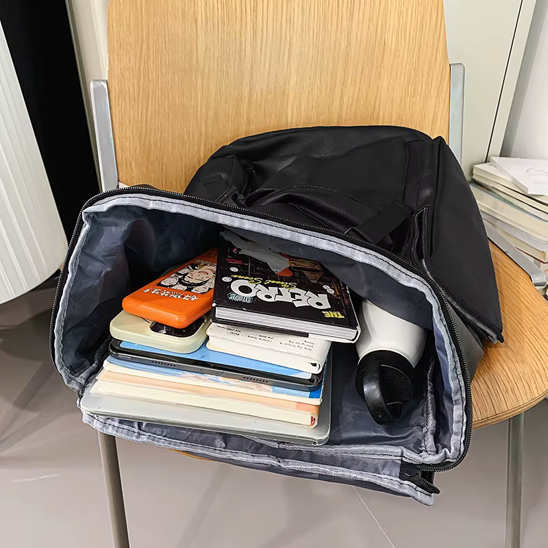 Cool à la mode couleur unie hommes sac à dos décontracté grande capacité multi-poches sac à dos personnalité polyvalent en cuir sac à bandoulière