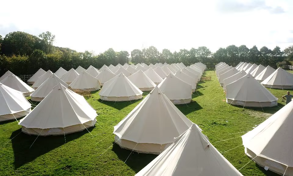Tente cloche en toile à deux portes