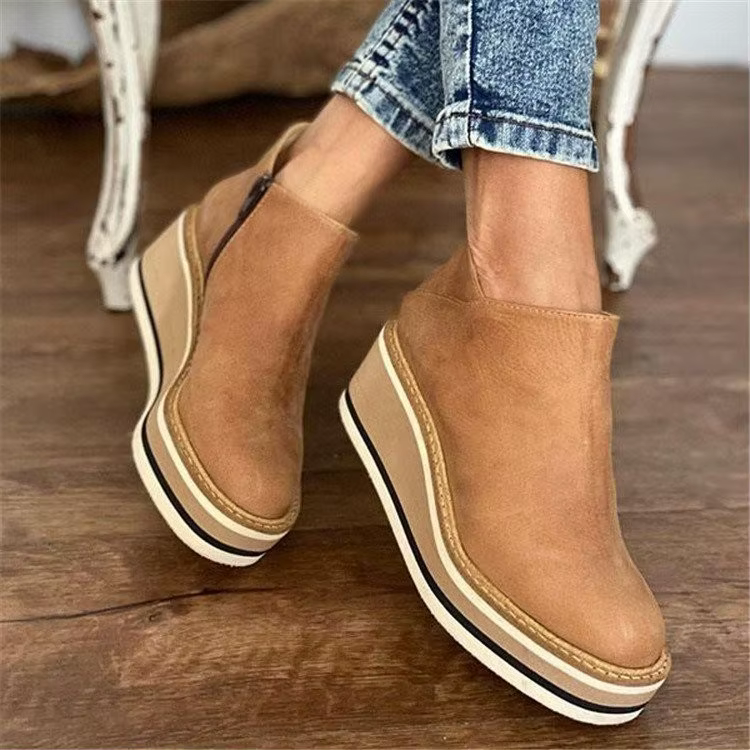 Chaussures femmes plate-forme 2022 automne noir