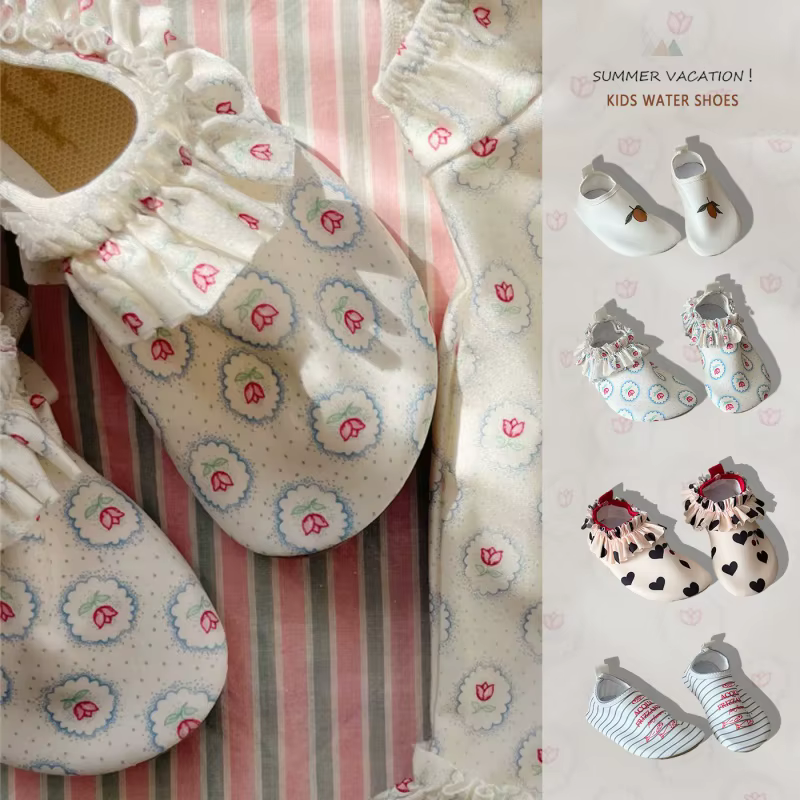 Nouvelles chaussures de plage pour filles 2026, pour garçons de 2 à 7 ans, chaussures d'été imprimées pour enfants, baskets de sport antidérapantes