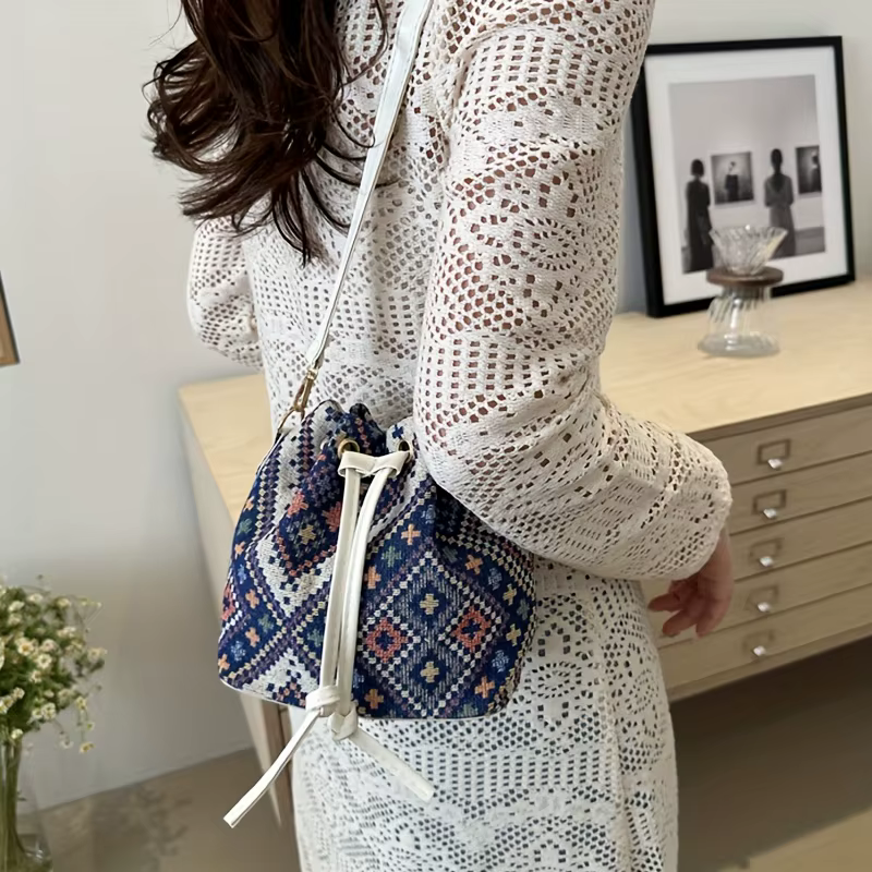 Sac seau à motif floral papillon, style bohème, tendance et polyvalent, adapté aux déplacements quotidiens et aux rassemblements, 1 pièce