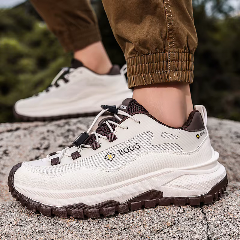 Nouvelles Chaussures de Randonnée pour Hommes 2026