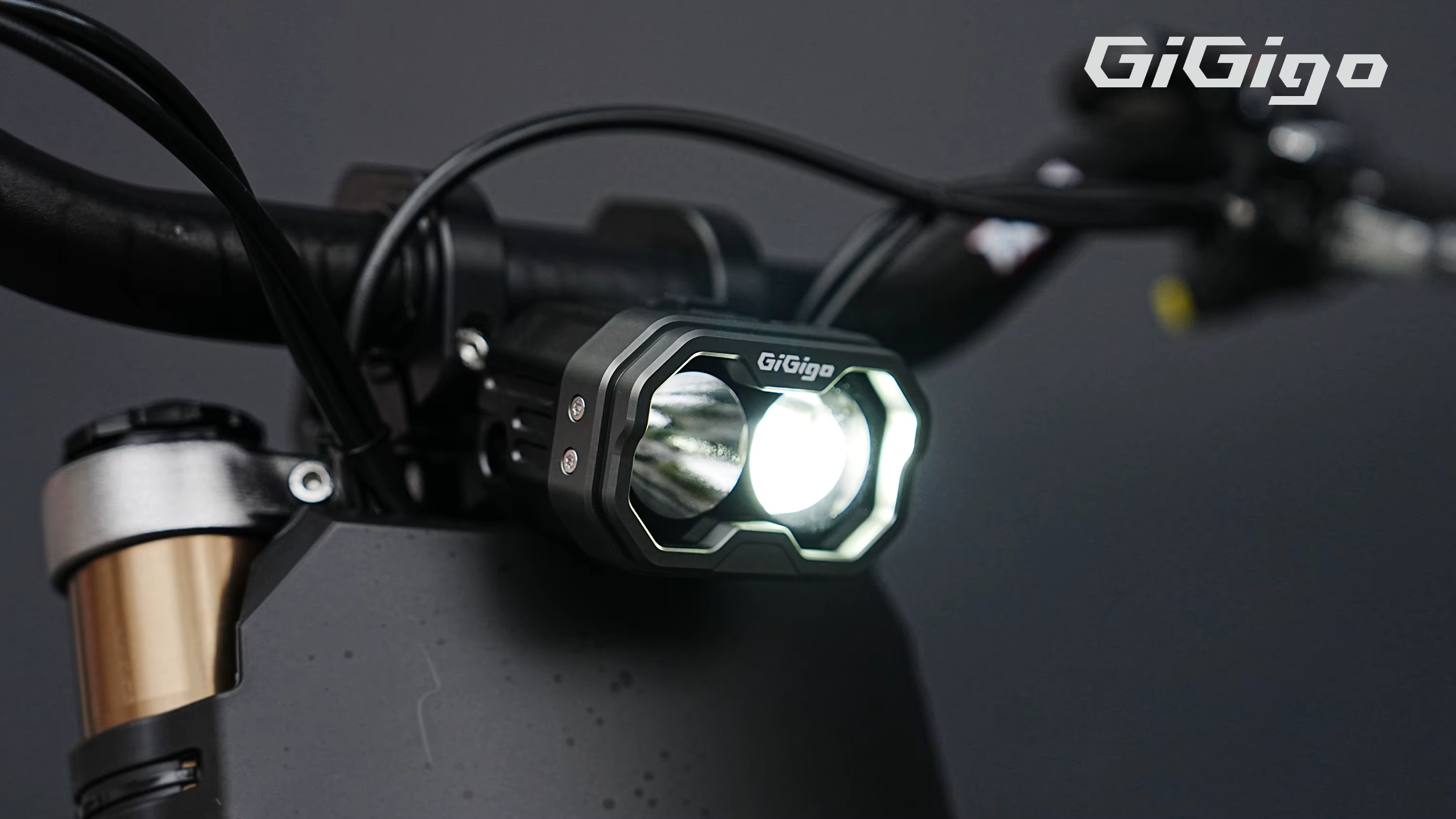 Phare LED Gigigo GI02 Durable, étanche, haute Performance, éclairage puissant, parfait pour les véhicules tout-terrain