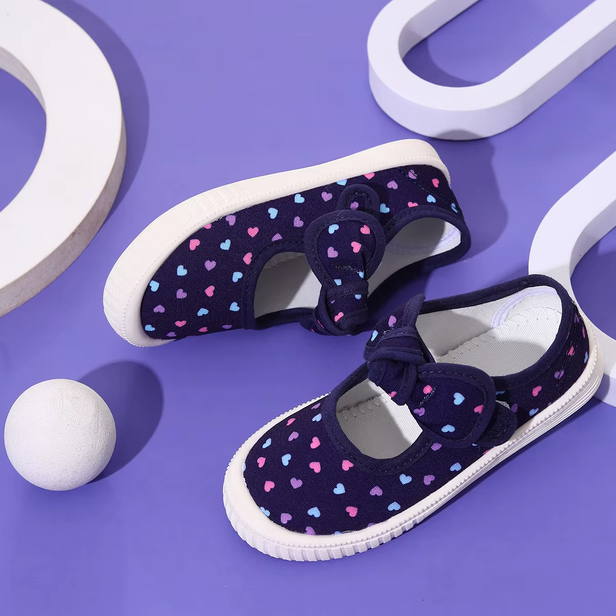 Chaussures en toile pour filles, baskets décontractées avec joli nœud et imprimé Velcro, design large adapté à l'intérieur et à l'extérieur en toutes saisons