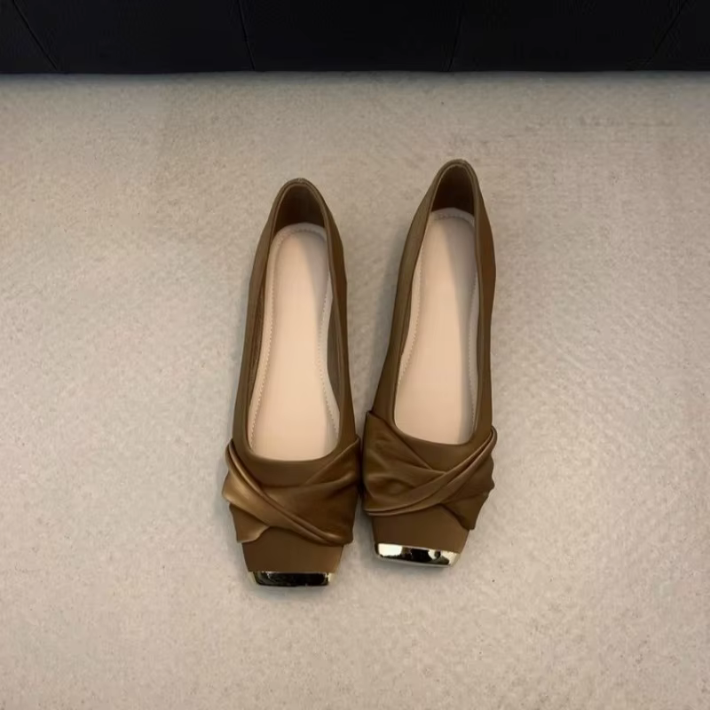 Chaussures femme 2025 talons bas