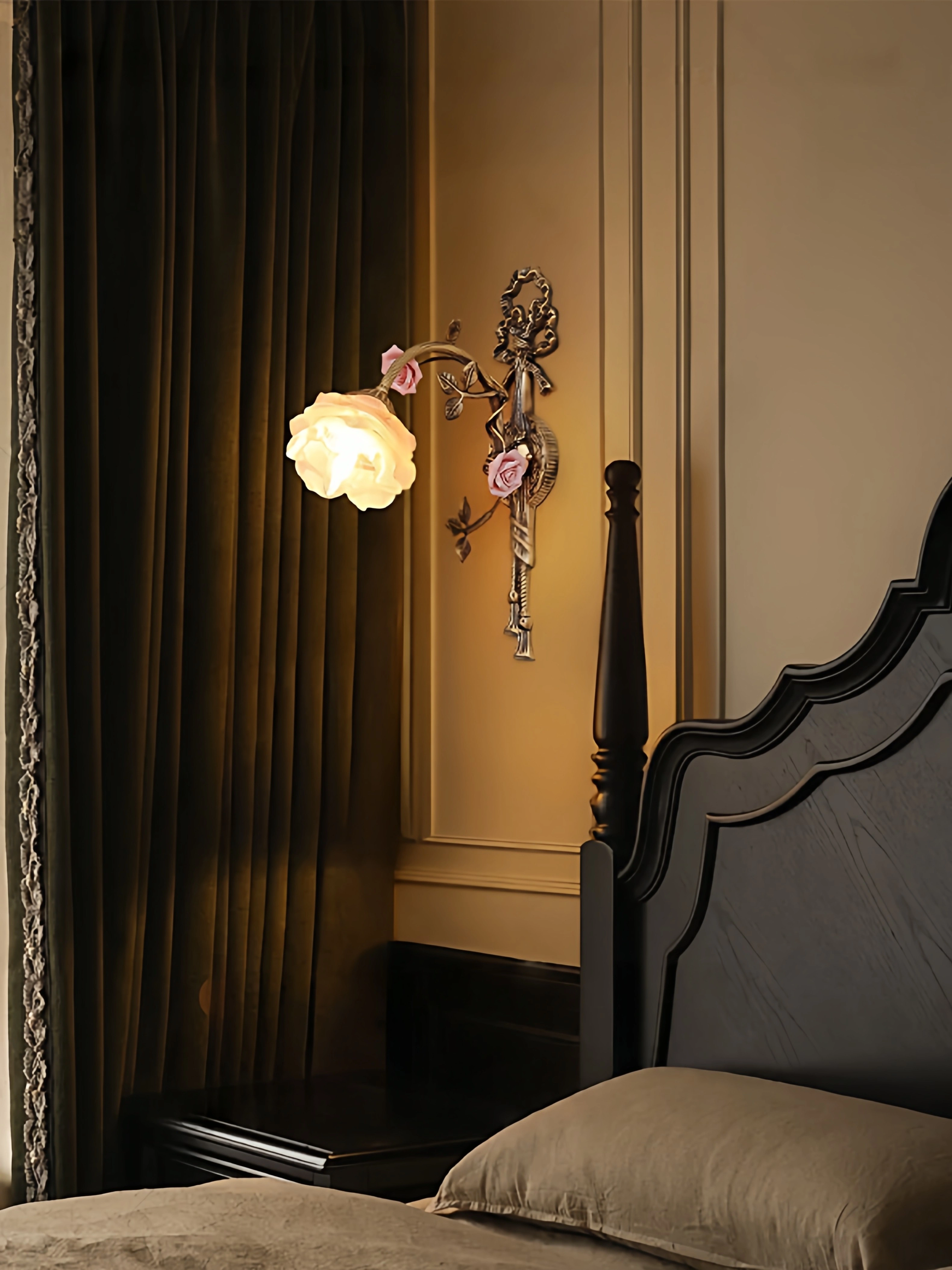 Lampe murale vintage tout en cuivre