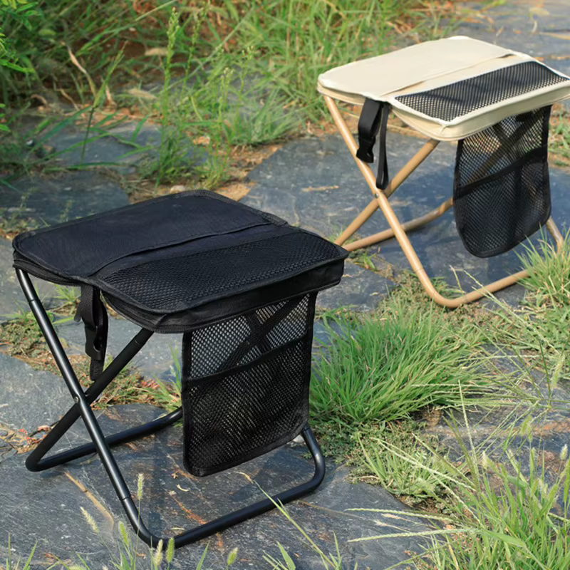 Tabouret pliant portable avec sac de transport