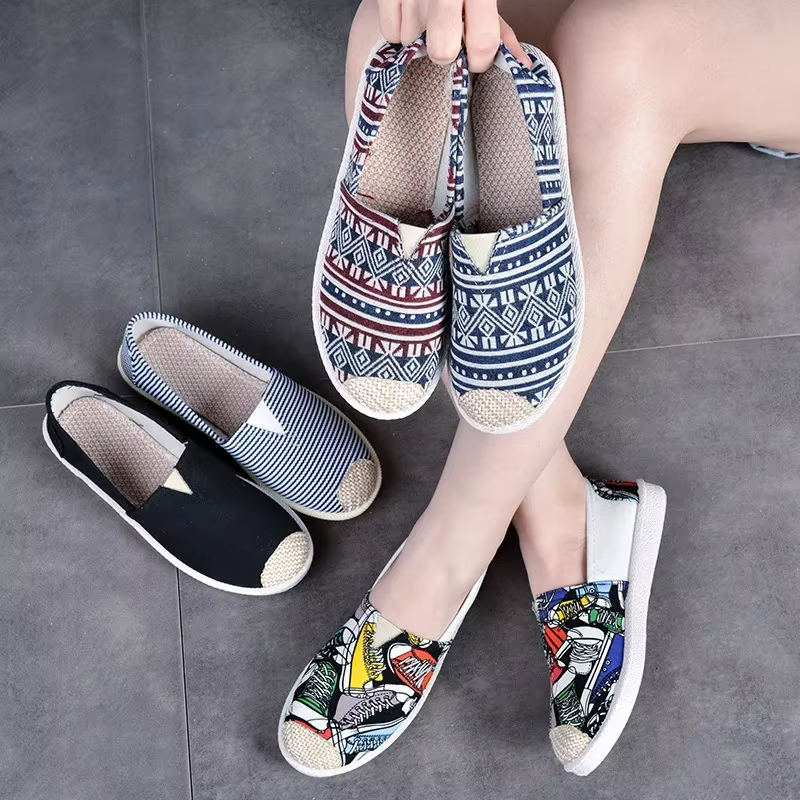 Chaussures d'été en maille respirante pour femmes, baskets légères et confortables, mocassins à enfiler, collection 2023