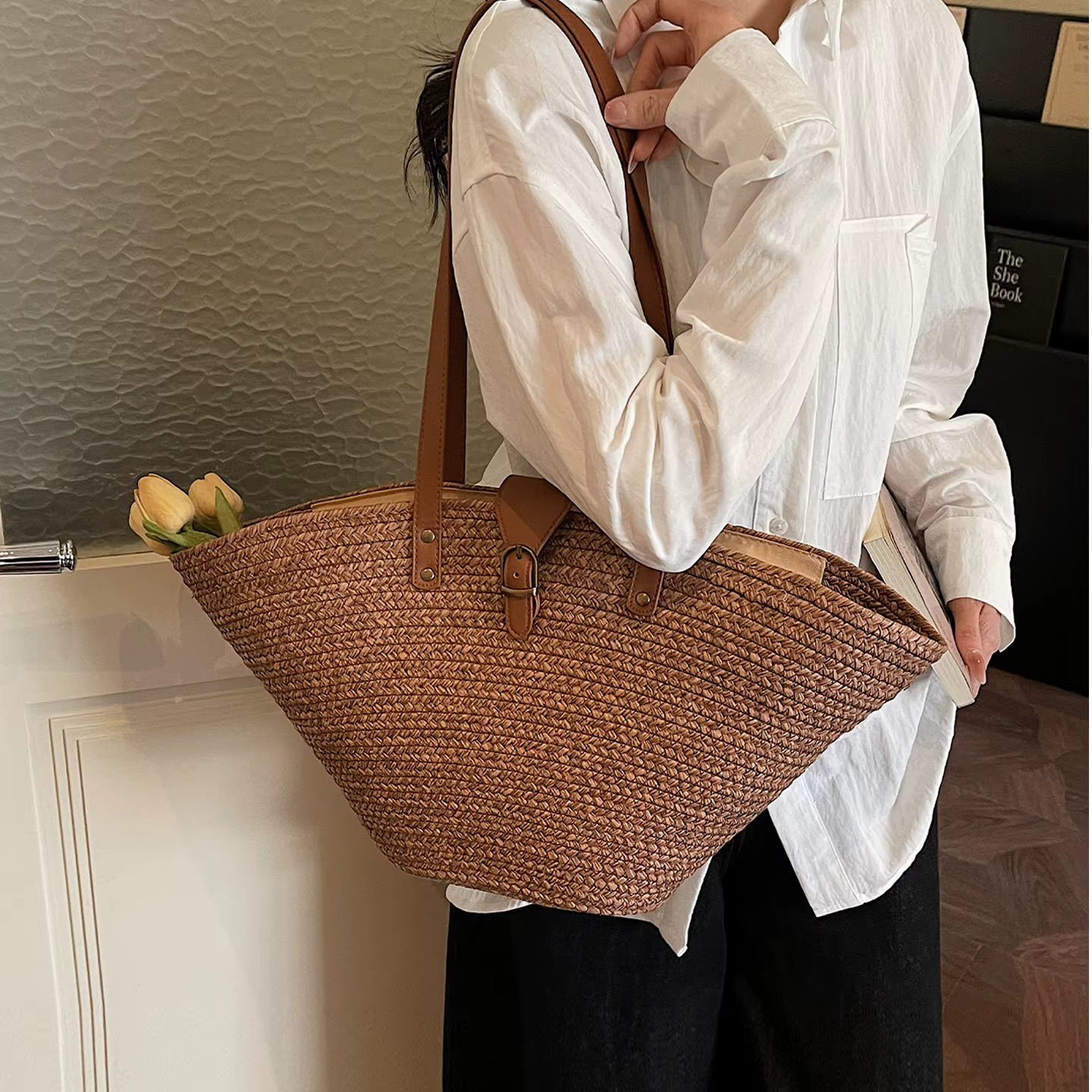 Sac à bandoulière en paille tressée grande capacité pour femme, style panier, fait main, nouvelle collection printemps-été 2026, idéal pour les vacances à la plage