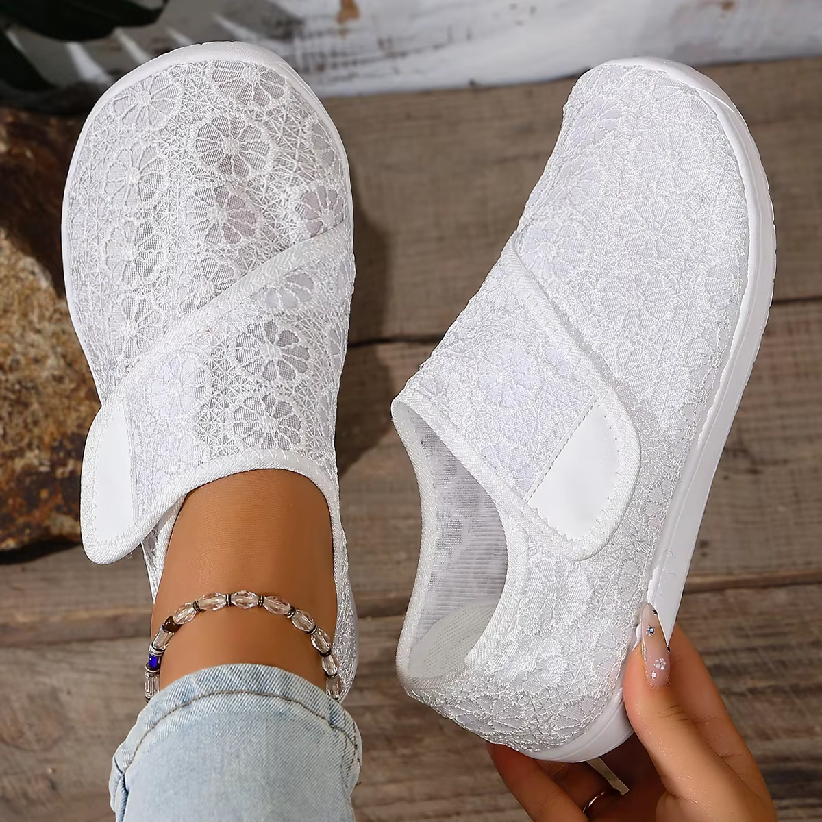 Chaussures de marche décontractées orthopédiques pour femmes, pour pieds larges et enflés, avec ajustement pour l'éversion du pouce, souples, confortables et légères