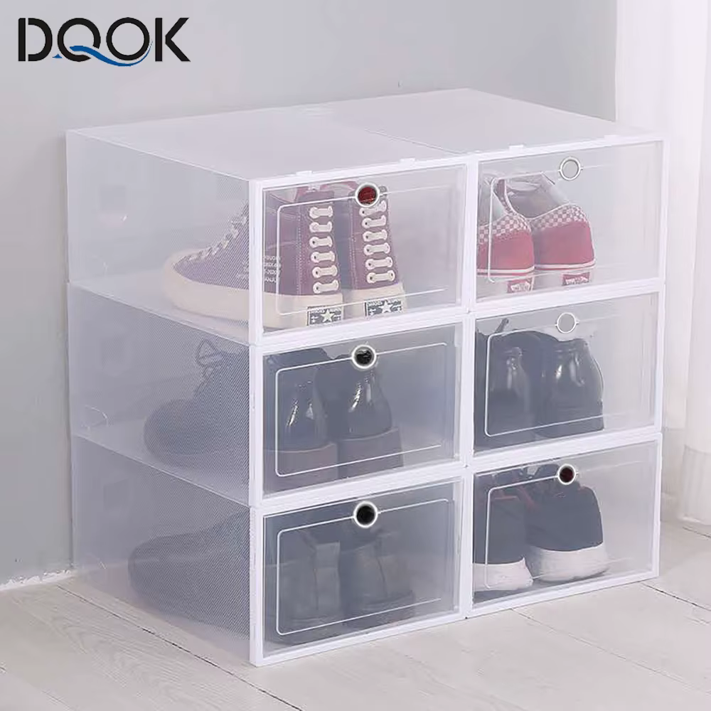 Boîte à chaussures transparente