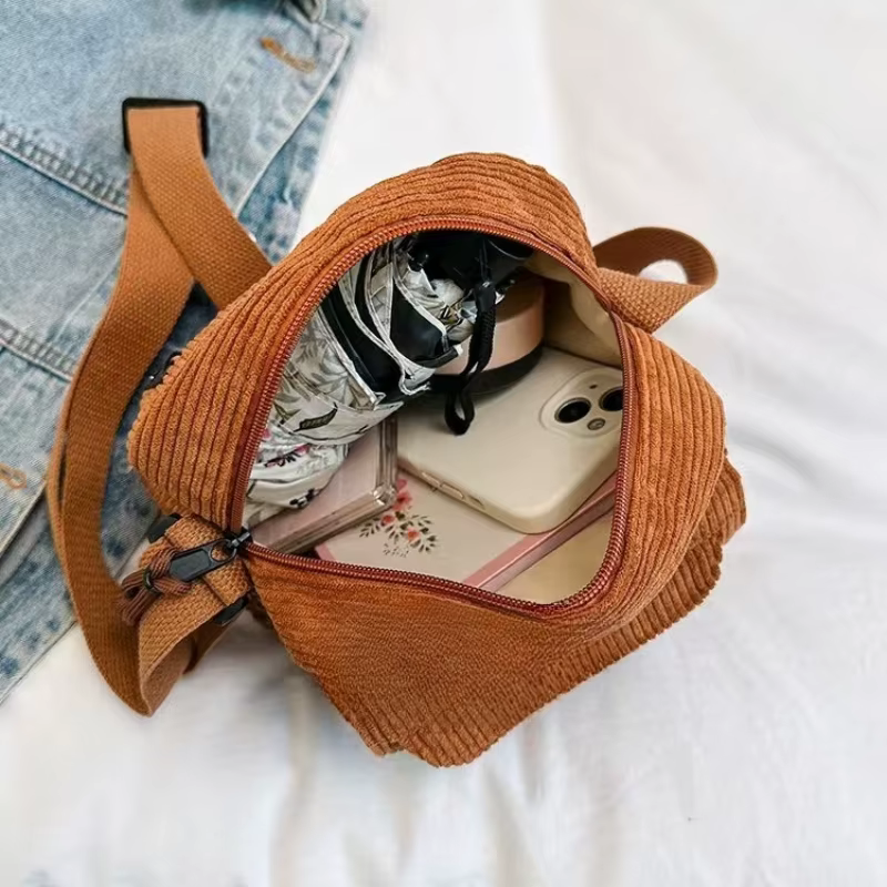 Sac à bandoulière en velours côtelé pour femmes