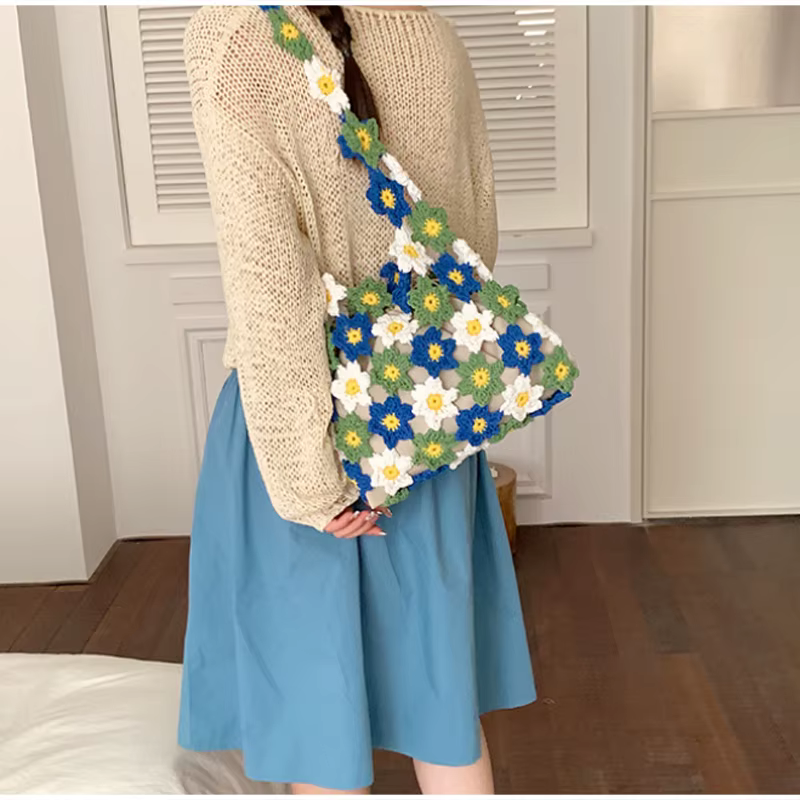 Sac fourre-tout d'été en coton tricoté au crochet fait main, motif floral bohème, sac à bandoulière de plage, sac de vacances, sac de shopping décontracté pour le quotidien