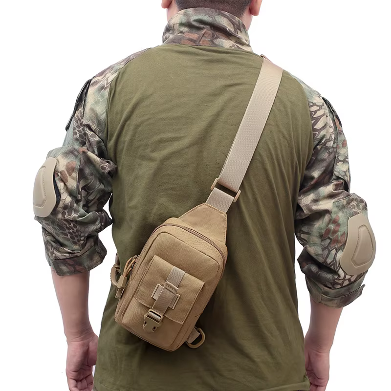 Sac de poitrine tactique sac de Trekking en plein air EDC sac de sport sac à bandoulière sac
