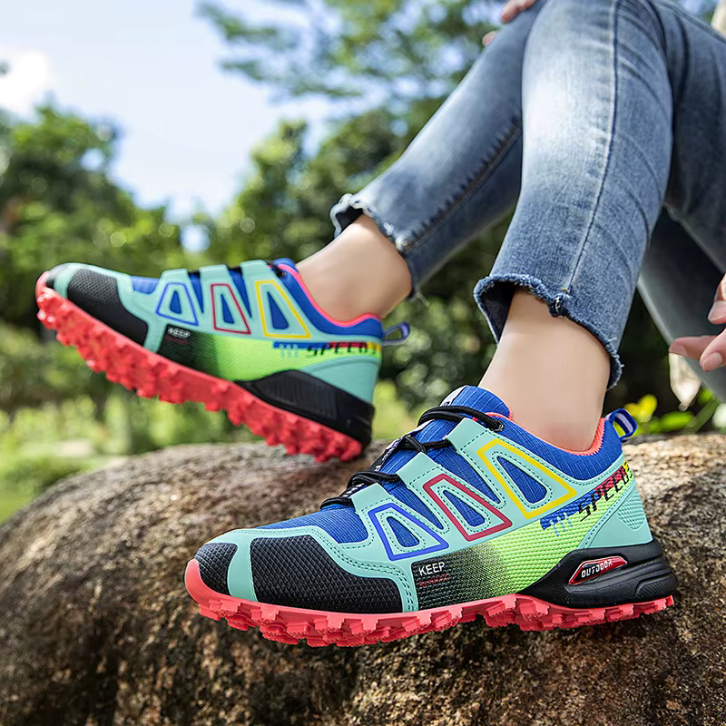 Chaussures de randonnée imperméables pour femmes