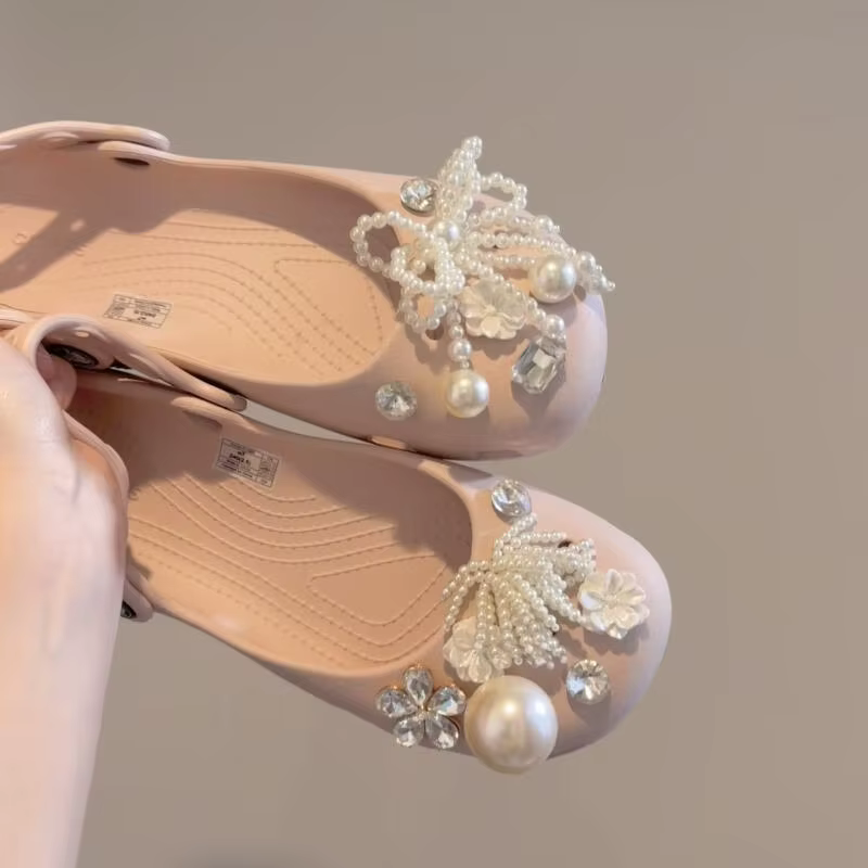 Accessoires de luxe pour sabots de ballet à chaîne de perles et fleurs