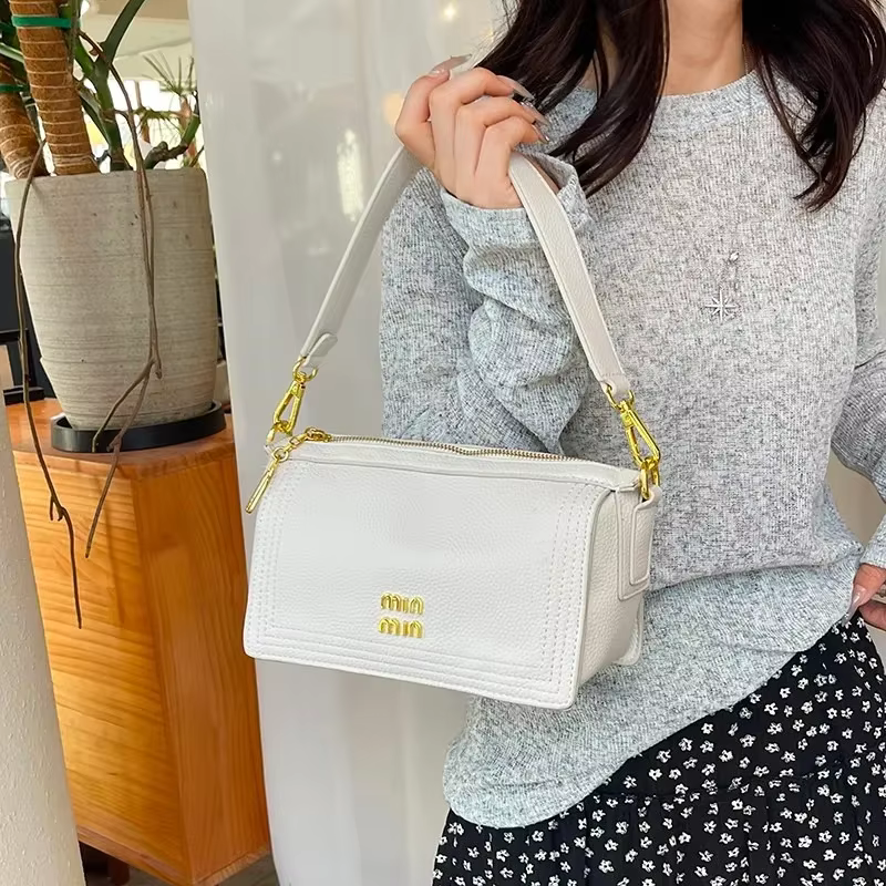 Sac à langer élégant et original de style rétro chic pour femmes, sac à main en cuir haut de gamme, sac bandoulière grande capacité, sac fourre-tout tendance