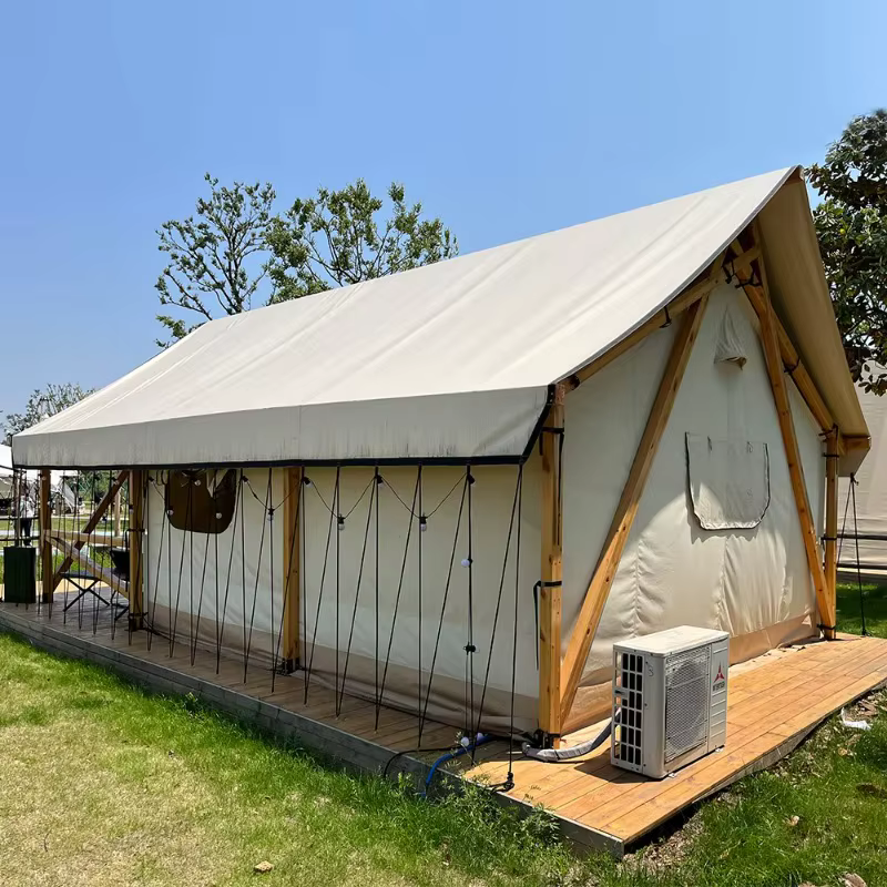 Tente de camping de luxe pour safari avec structure en acier