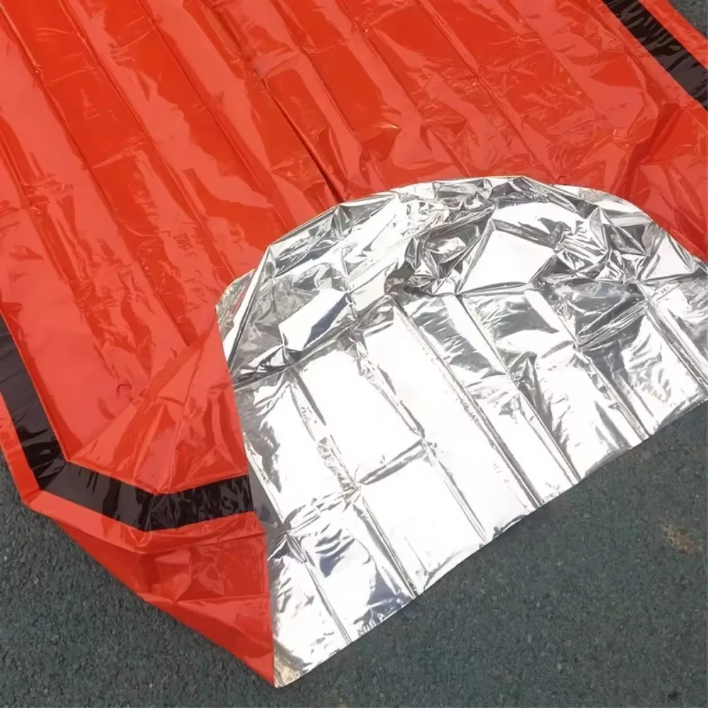 Tente de couverture d'urgence