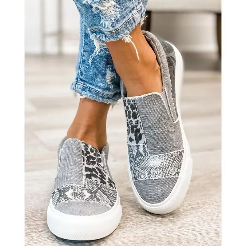 Chaussures décontractées pour femmes grandes tailles Canva