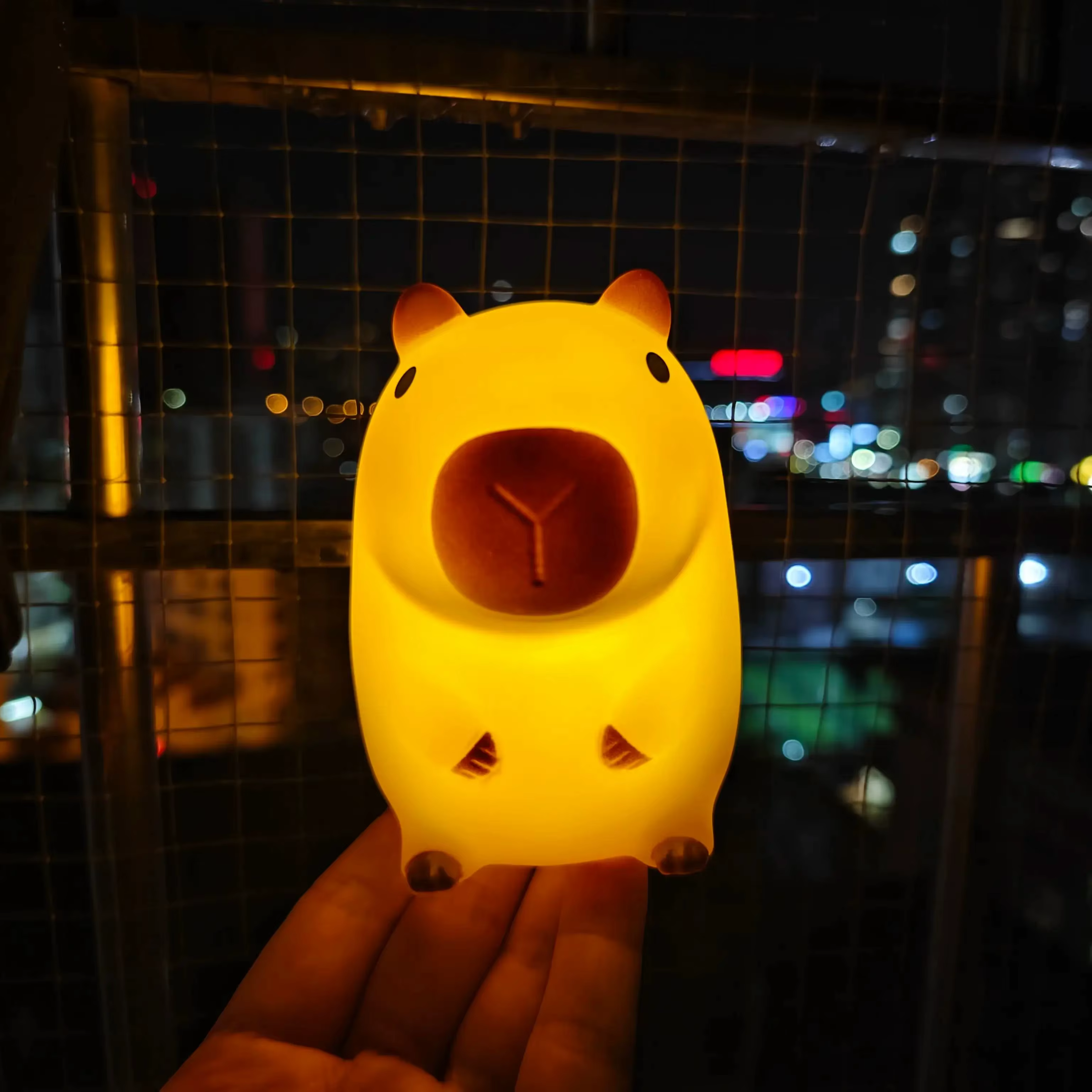 Mignon animal de compagnie Capybara veilleuse dessin animé Silicone créatif chevet sommeil nuit lampe pour chambre décor anniversaire cadeau liquidation vente