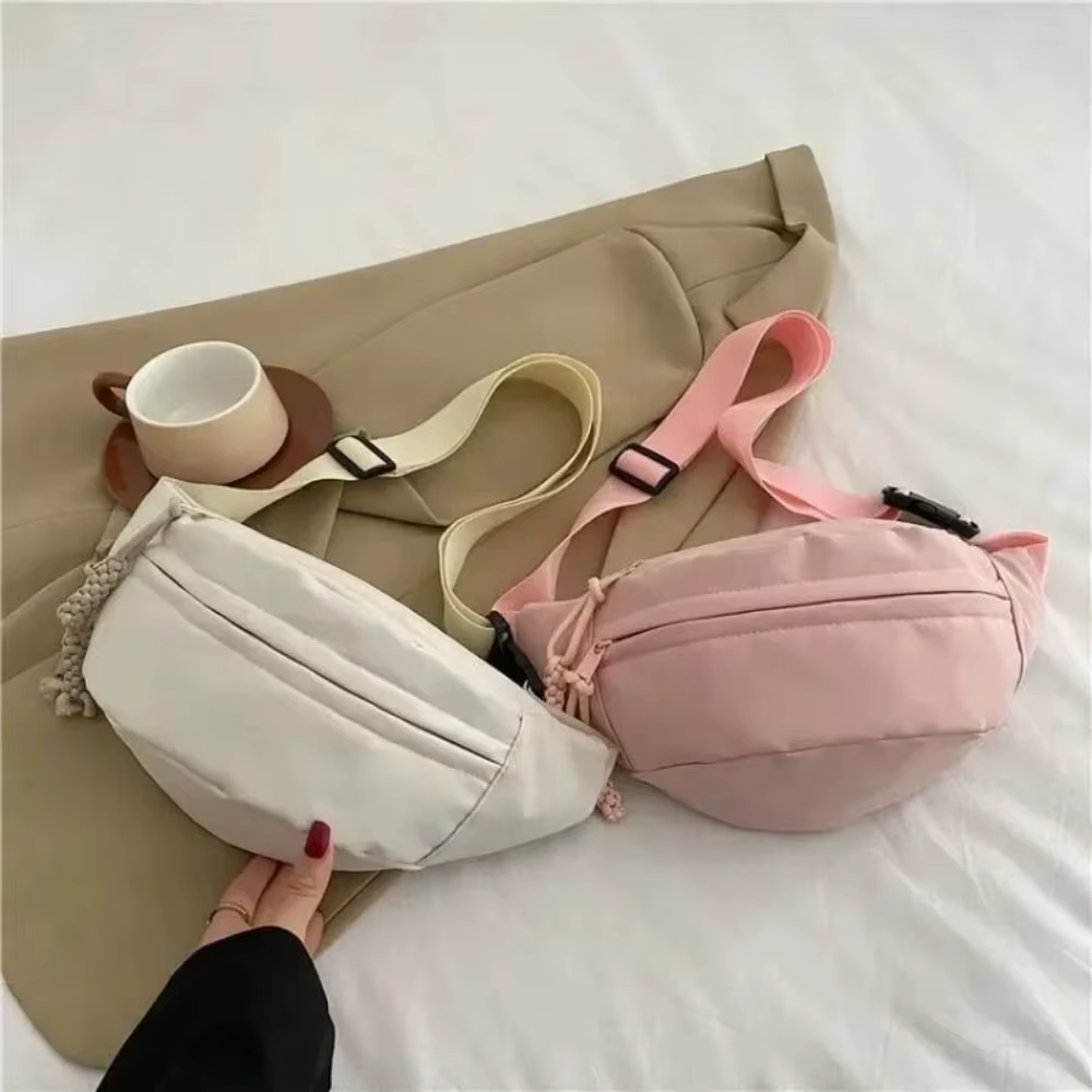 Sac de poitrine demi-lune pour femme