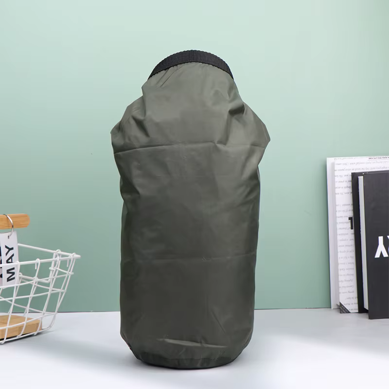 Sac de rangement étanche 8L 40L 70L