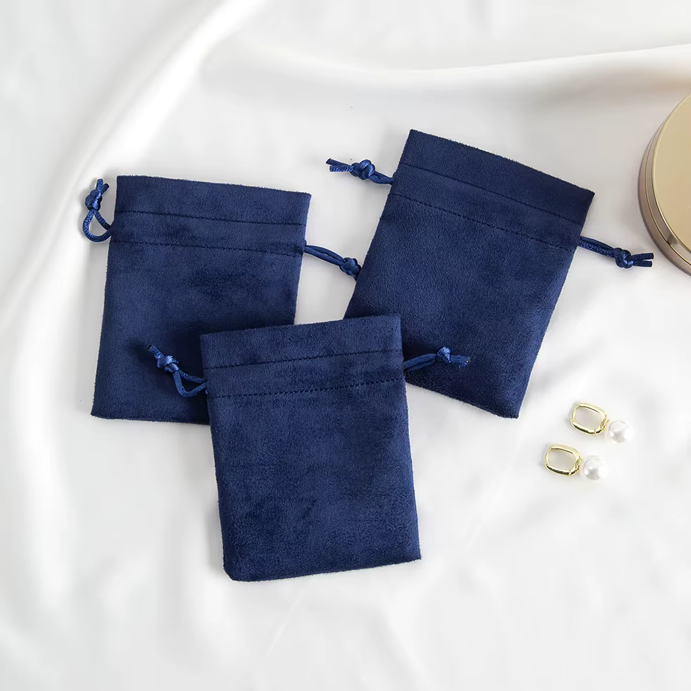 Sac Cadeau en Velours Bleu Marine