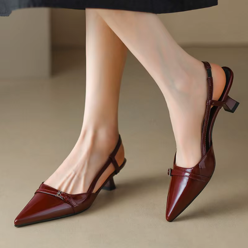 Chaussures habillées d'été en cuir verni pour femmes
