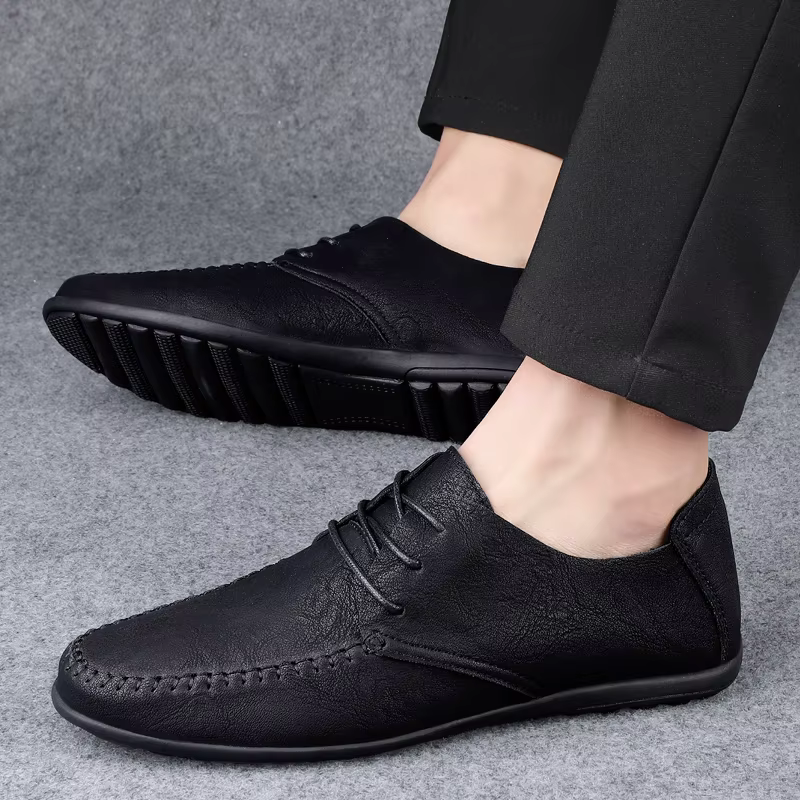 Chaussures en cuir pour hommes semelles souples quatre saisons grande taille chaussures en cuir décontractées mode à la mode fête des jeunes chaussures de conduite polyvalentes