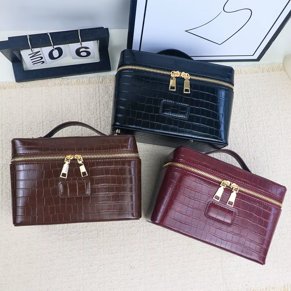Sac de toilette de voyage personnalisé avec motif crocodile, sac de maquillage portable à suspendre, organiseur de cosmétiques pour femmes