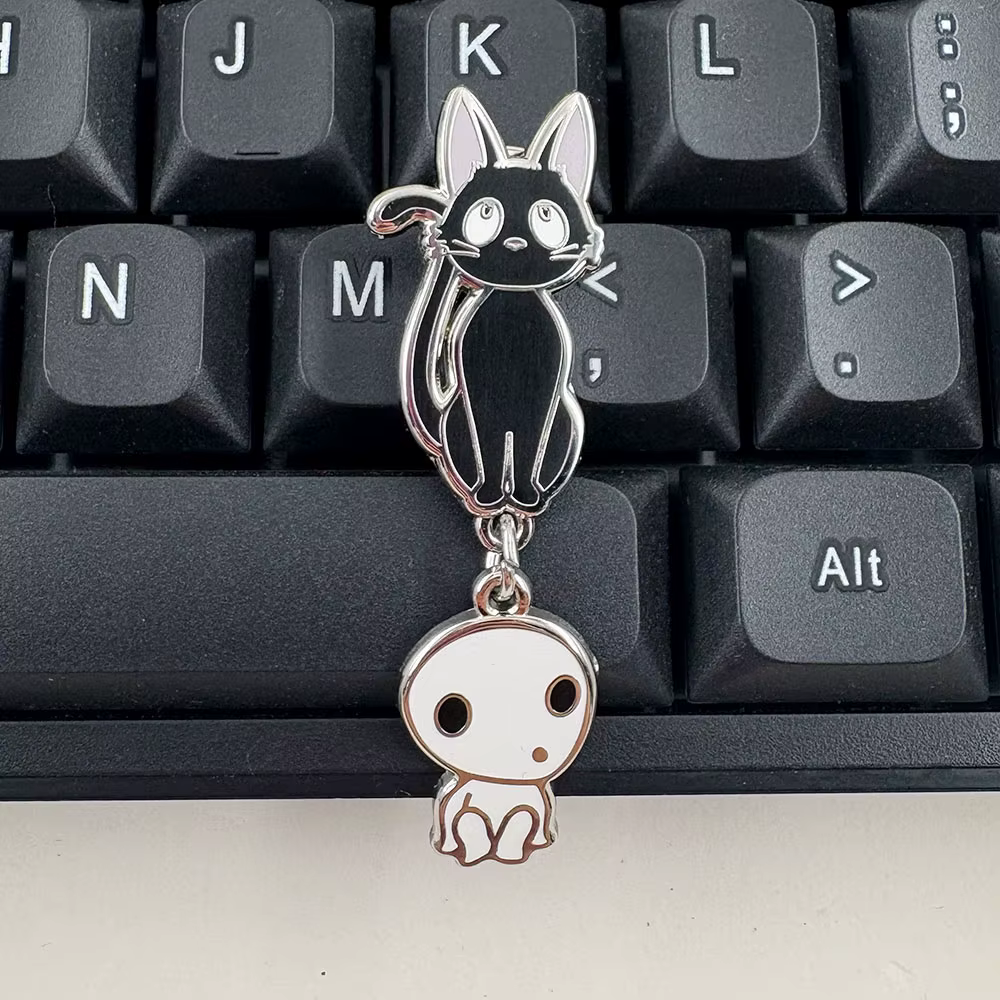 Kiki's Delivery Service Pet Cat Kiki Pin avec princesse Mononoke Kodama pendentif Badge Anime marchandise métal accessoire Fan cadeau