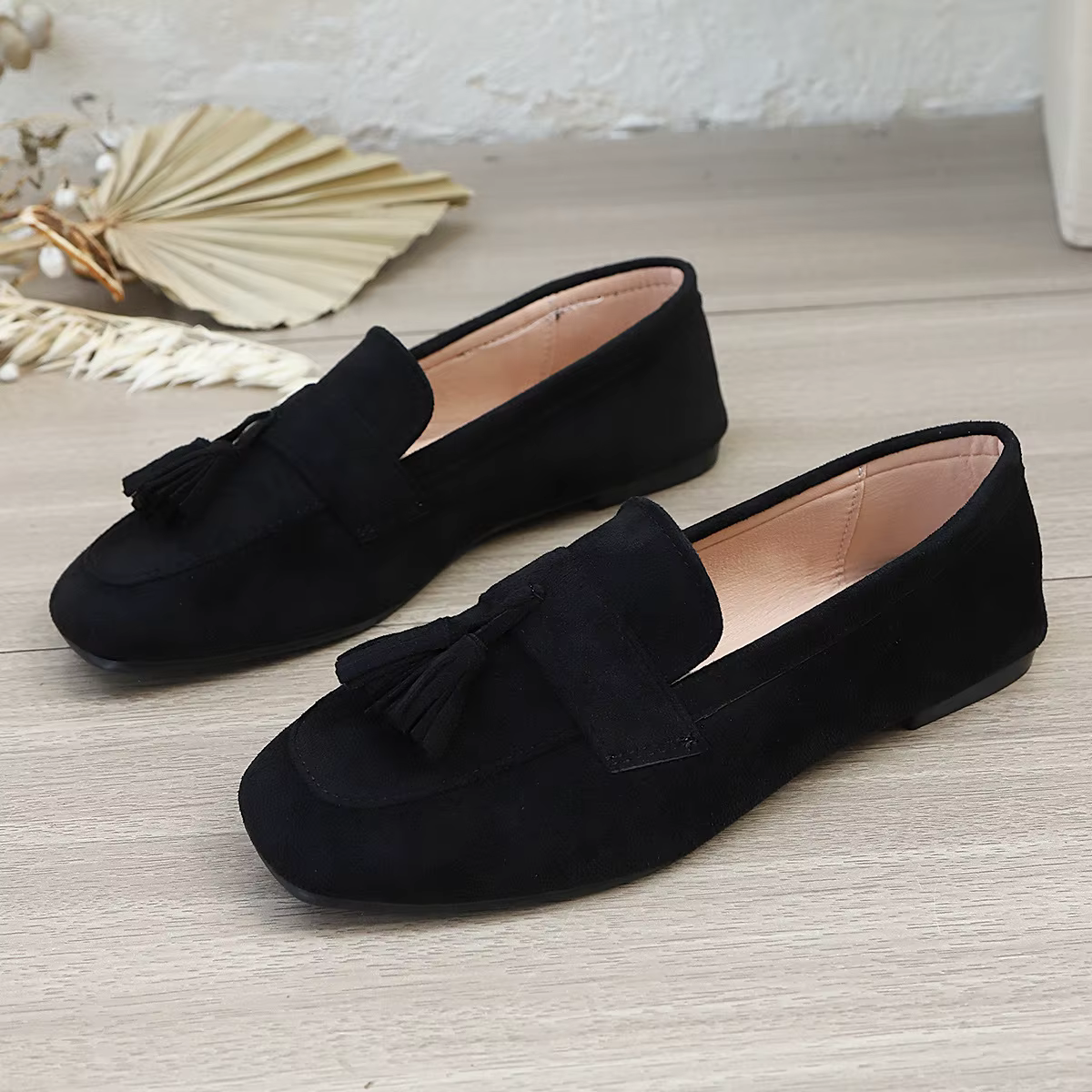 Chaussures plates pour femme grande taille 2026 Nouvelle mode Bout carré Confortables Souples Ballerines Simples Polyvalentes Décontractées à enfiler