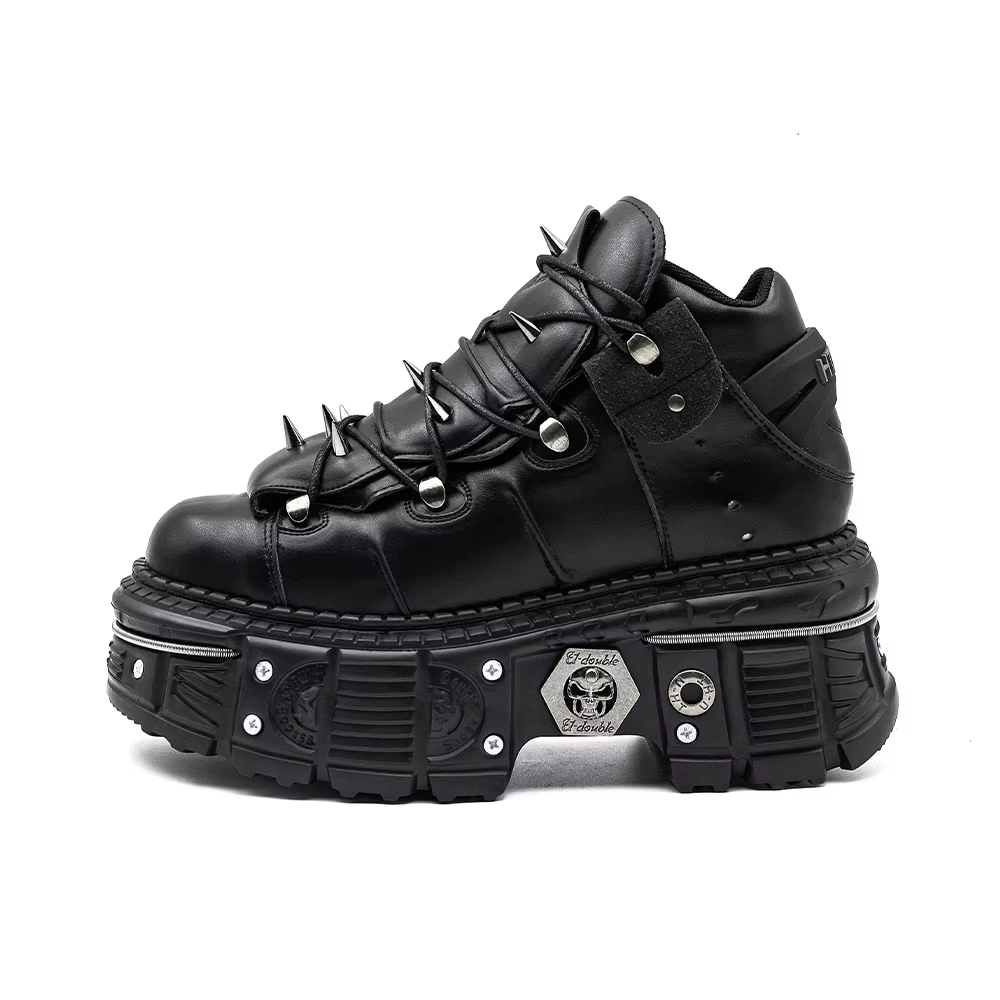 Baskets plateforme gothiques punk à clous 2026 en cuir noir