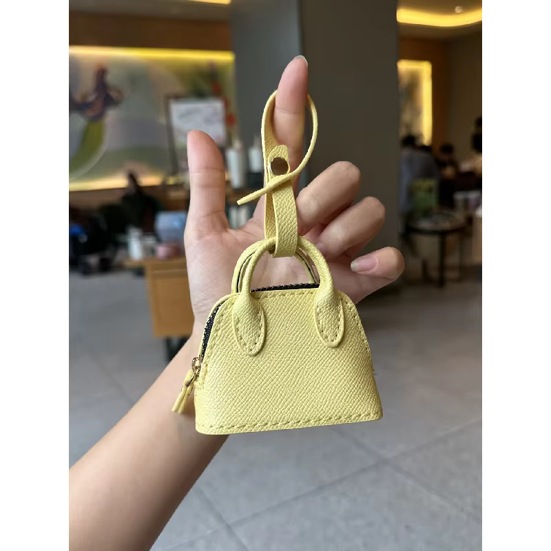 Mini portefeuille en forme de coquille pour femme, porte-monnaie polyvalent, pochette de rangement pour écouteurs, petit sac à main, pendentif porte-clés